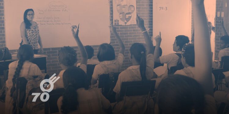 El Secretario de Educación de Arauca extiende el llamado a los padres a matricular a sus hijos para el próximo año escolar 2024, apuntándole a una educación integral.