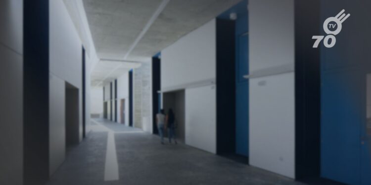 Delincuente roba partes de aires acondicionados y luminarias en la Institución Educativa Gustavo Villa Díaz en Arauca. La comunidad educativa espera medidas.