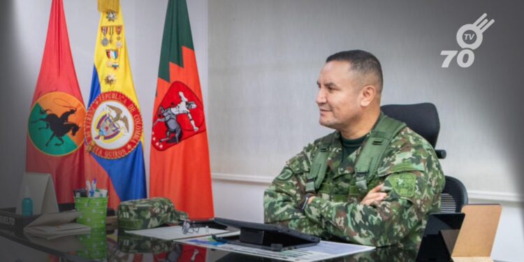 El comandante General Javier Hernando Africano aboga por invertir en comunidades indígenas para prevenir robos en la vía Tame – Arauca.
