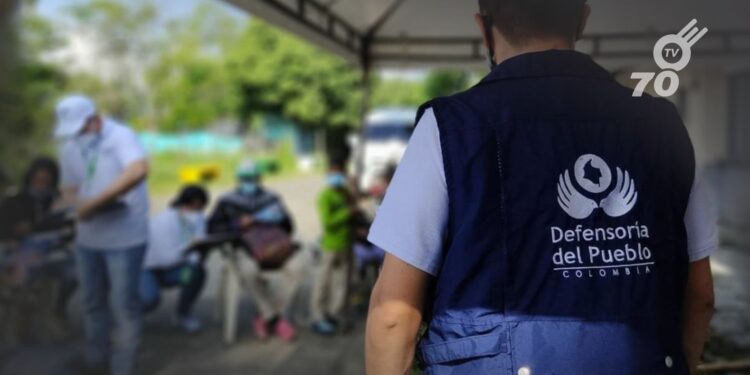 Defensoría del Pueblo exige la liberación de Katherine Gélvez, secuestrada en Fortul, y ofrece sus canales humanitarios para apoyar su libertad.