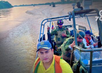 Tras una alerta por posible crudo en el río Arauca, las autoridades descartaron contaminación y restablecieron el servicio de agua.