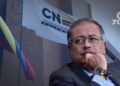 El CNE aplazó hasta el 30 de septiembre la votación para decidir si formula cargos a la campaña de Gustavo Petro por violación de topes electorales.