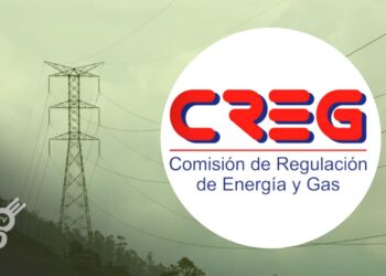 La CREG eleva el estado del sistema eléctrico colombiano a riesgo debido a la temporada seca. Plantas térmicas generan el 40% de la electricidad.