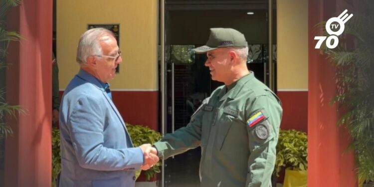 Colombia y Venezuela acuerdan estrategias conjuntas para fortalecer la seguridad en la frontera y combatir el narcotráfico y el ELN.