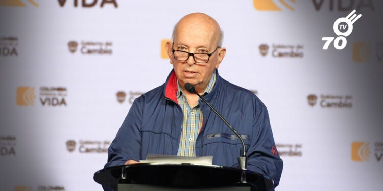 El Comisionado de Paz, Otty Patiño, admitió que no se analizaron a profundidad las alertas tempranas sobre la crisis en el Catatumbo y habló sobre la postura del Gobierno ante el ELN.