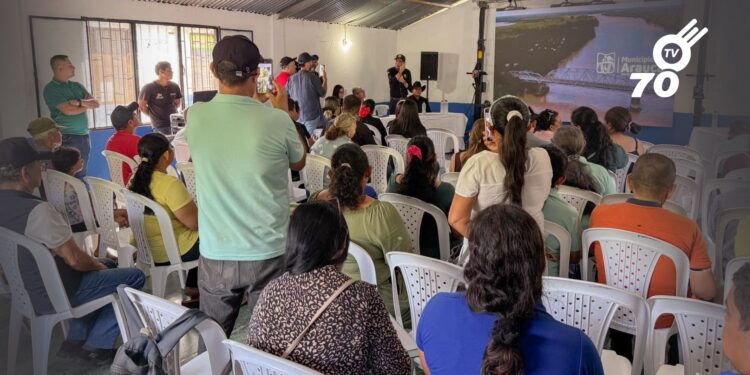 La ampliación del alcantarillado en Arauca beneficiará a la comuna 5, optimizando la evacuación de aguas residuales y generando empleo.