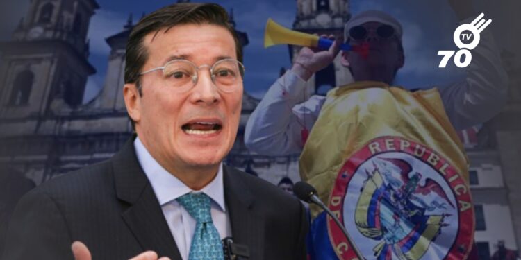 Registrador Hernán Penagos señaló que decisión sobre consulta popular debe tomarla las altas cortes