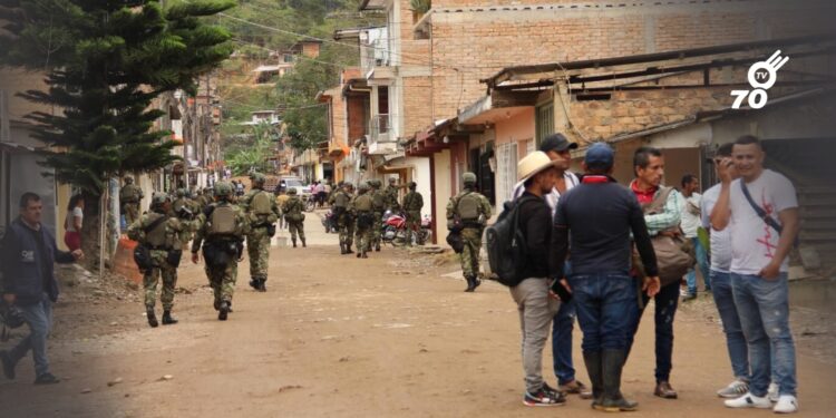 Ataque con drones en El Plateado, Cauca deja un muerto y más de diez heridos en medio de asonadas
