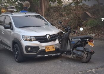 Accidente de tránsito en Arauca dejó daños materiales en el barrio Los Guarataros