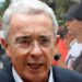 Álvaro Uribe denunció hostigamientos frente a su vivienda en Rionegro
