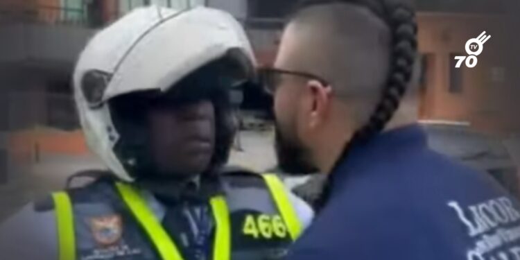 Condenan a hombre por insultos racistas contra agente de tránsito en Cali
