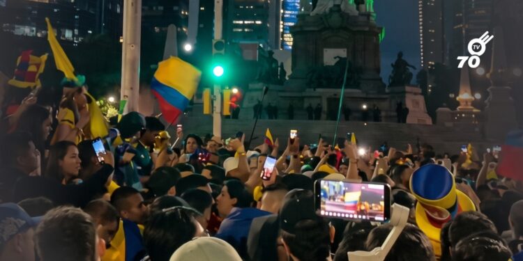 Hinchas colombianos se reunieron en Ciudad de México antes del debut ante Uzbekistán
