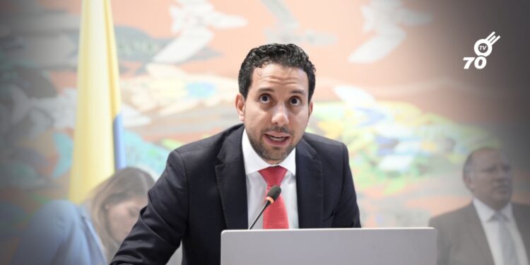 Julián López dejará la Presidencia de la Cámara y su curul en el Congreso