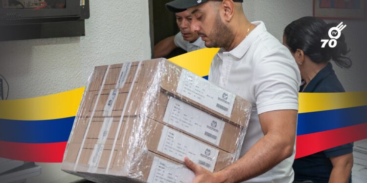 Comenzó la distribución de los kits electorales para la segunda vuelta presidencial