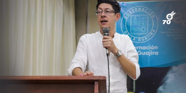 Radican queja disciplinaria contra el ministro de Educación por presunta participación en política