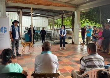 Comunidades de Puerto Nidia y Sitio Nuevo reciben ayudas por la emergencia invernal