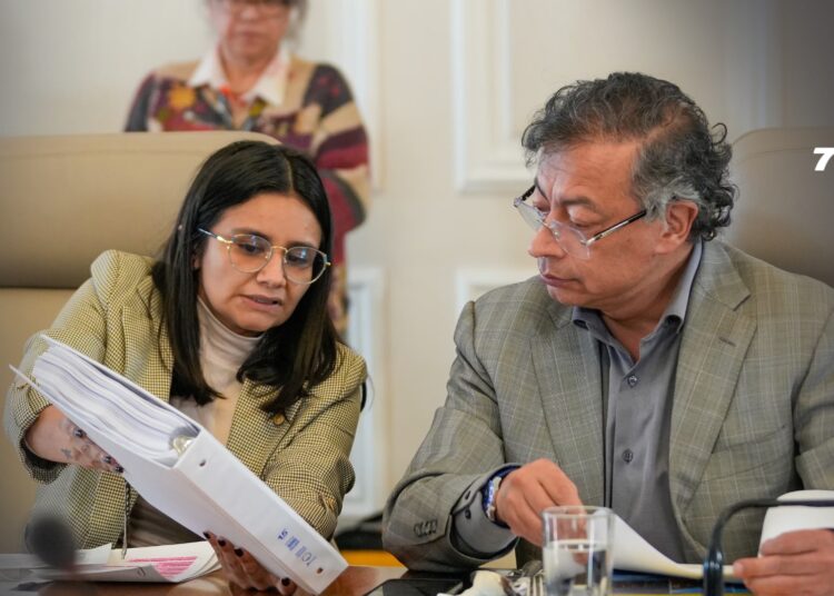 Angie Rodríguez acusa a Petro de ser su “mayor victimario” y denuncia temor por su seguridad