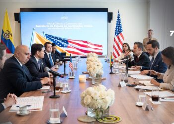 Colombia y Estados Unidos firman acuerdos sobre energía nuclear civil y minerales críticos
