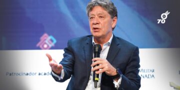 Bruce Mac Master deja la presidencia de la ANDI después de 13 años al frente del gremio